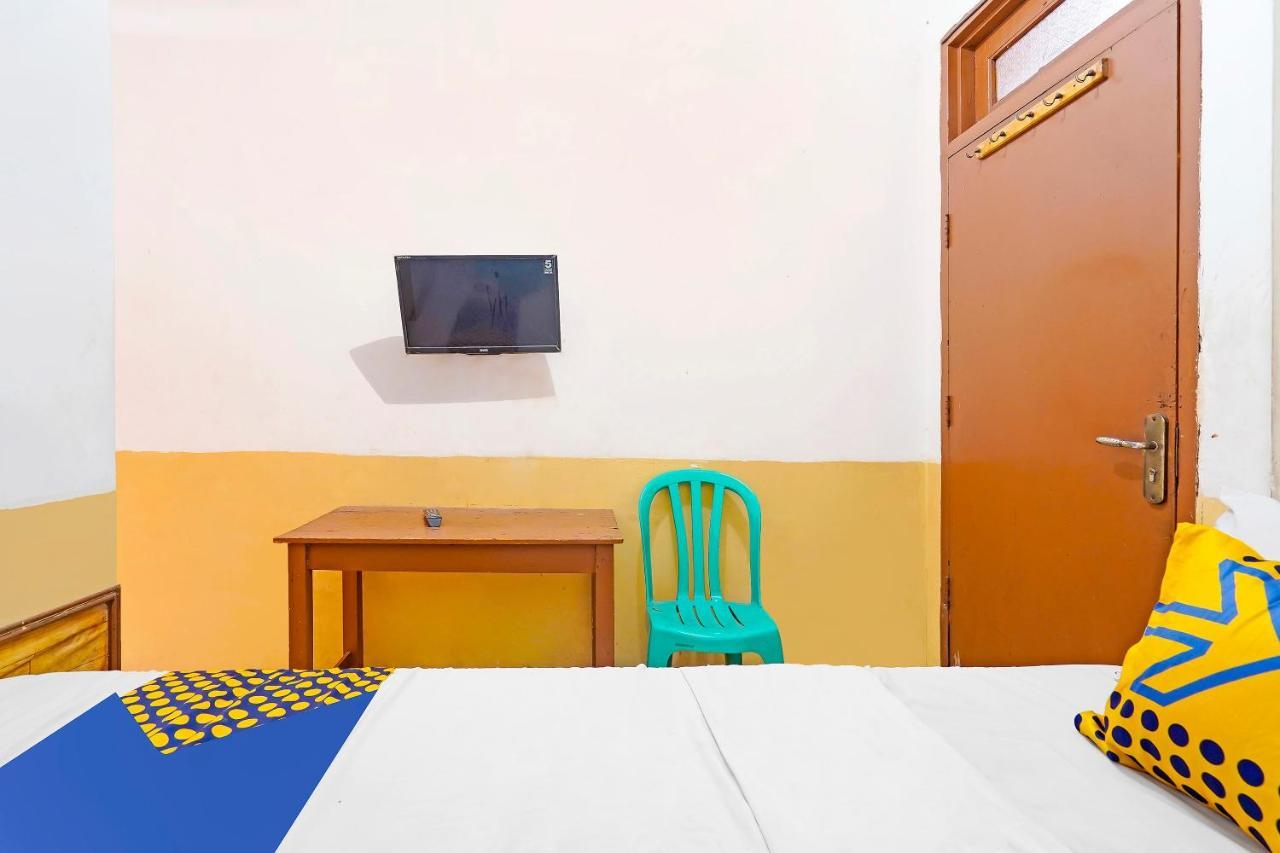 Spot On 91444 Hotel Arimbi باندونج المظهر الخارجي الصورة