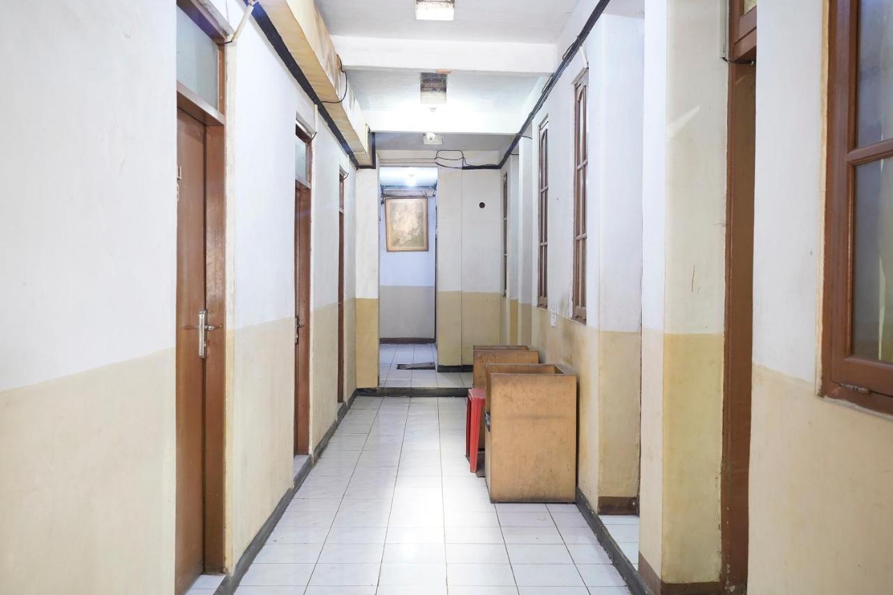Spot On 91444 Hotel Arimbi باندونج المظهر الخارجي الصورة