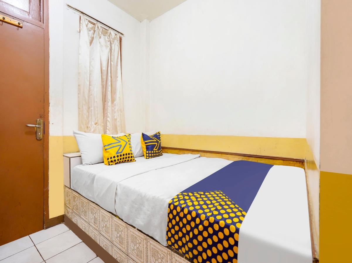 Spot On 91444 Hotel Arimbi باندونج المظهر الخارجي الصورة